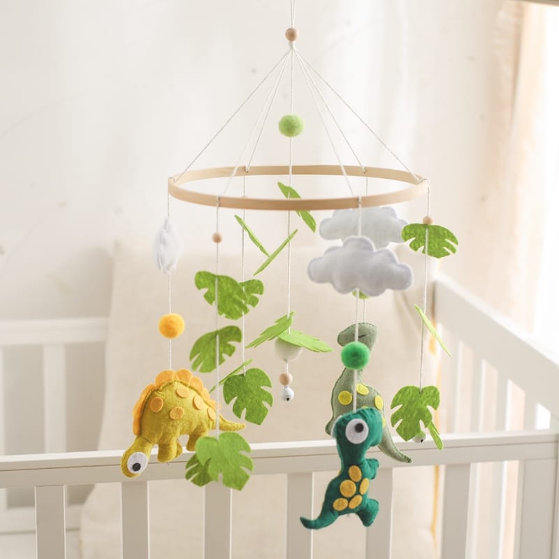 Baby Crib Mobile Bed Bell Wooden Rattles Toys Soft Felt Cartoon Dinosaur Forest Hanging Bed Bell Mobile Crib Bracket Baby Gifts